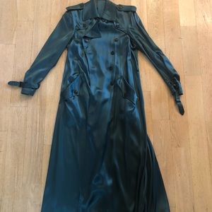 Fleur du Mal Trench Coat in evergreen